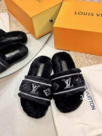 Picture of Louis Vuitton Shoes _SKULVsz35-40JX011812735